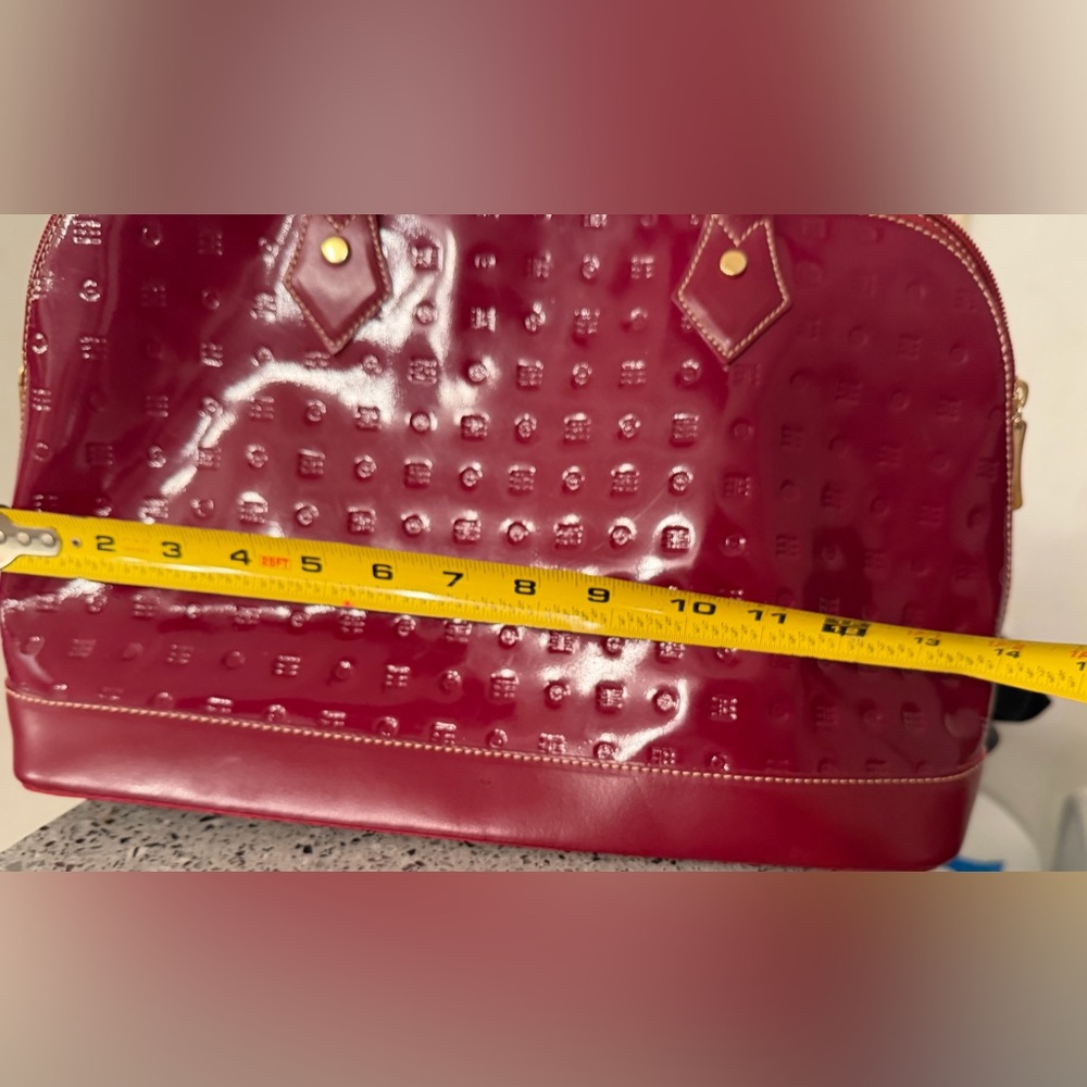 Like New!!! ARCADIA Italian Genuine Patent Leather Elegant Burgundy Handbag - Picture 6 of 8